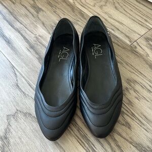 AGL Denise genuine leather flats size 39.5, US8.5